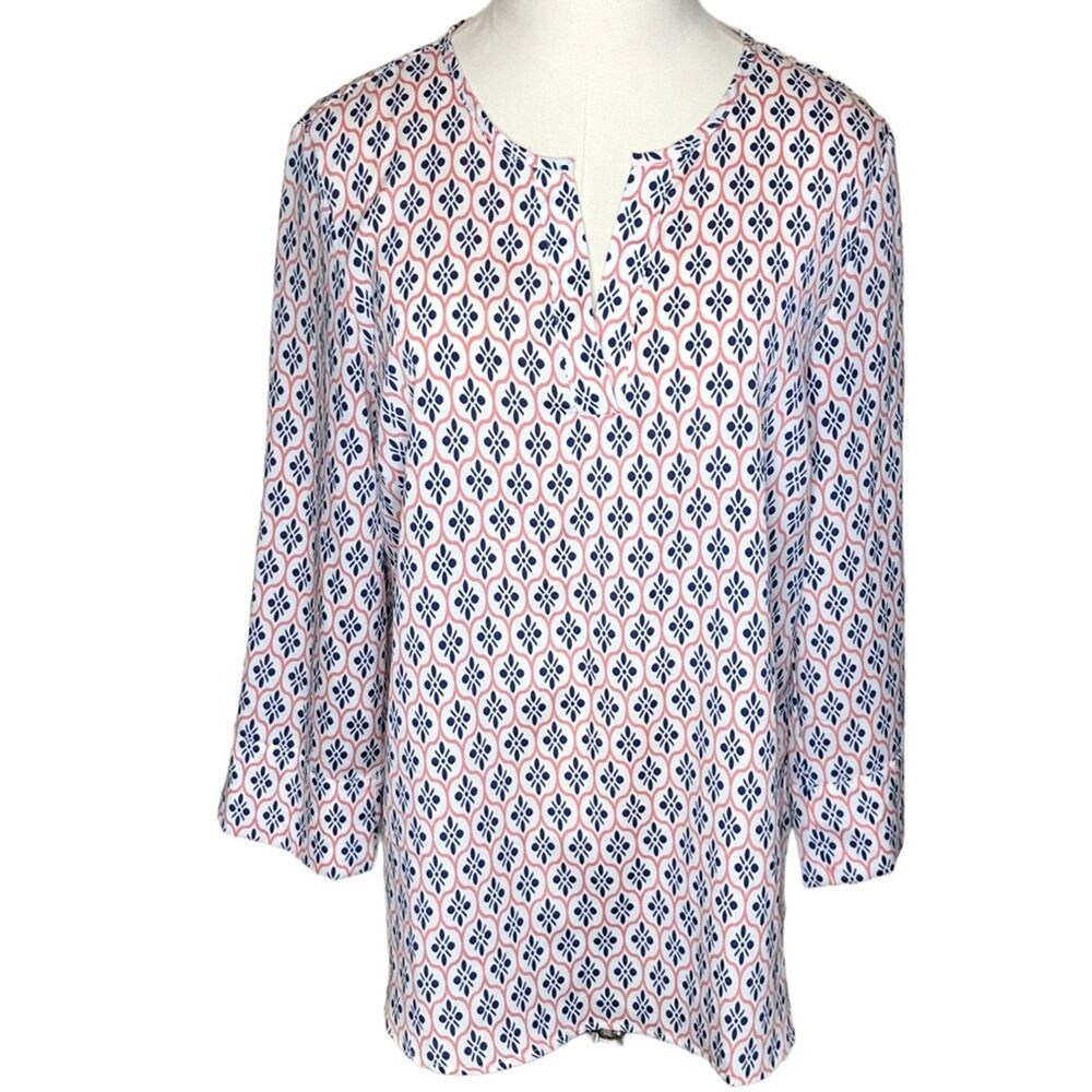 41 Hawthorn Size Medium Split Neck Tabbed Roll 3/4 Sleeve Blouse Office Business